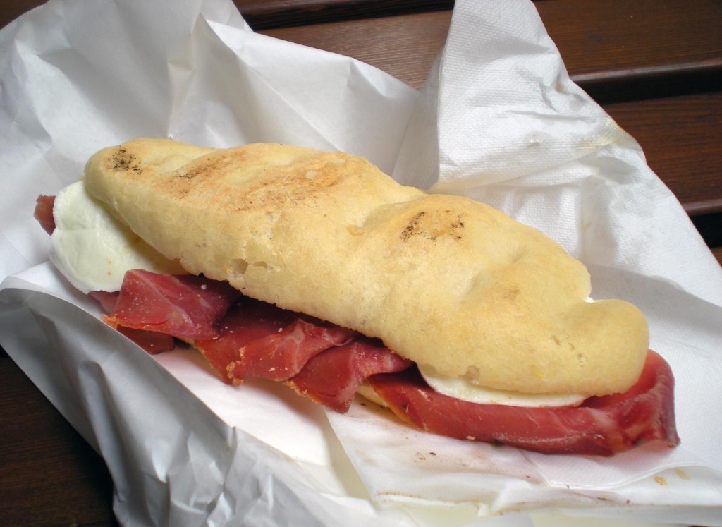 G.B. bar, Milano - Panino manzo affumicato