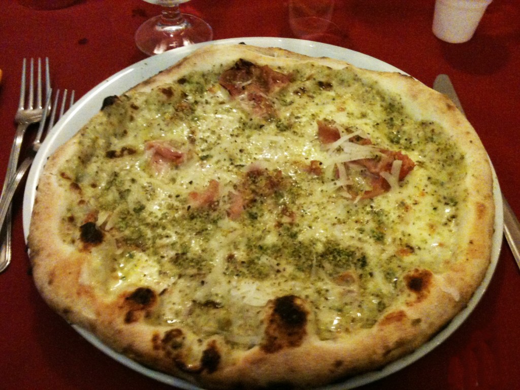 La Marciaronda, Nettuno, Roma - pizza parmigiano pesto