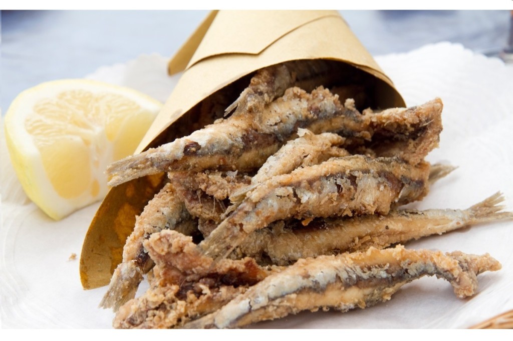 Cala Sveva , Termoli, Campobasso - Fritto di acciughe